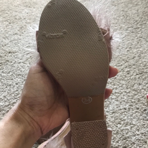 Shoes - Picture 3 of 6